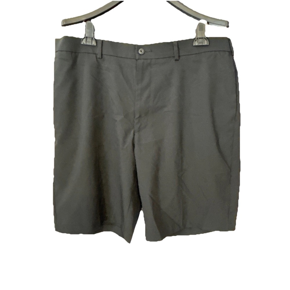 Pro Tour Cool Play Black Golf Shorts Men's size 38‎ Flat Front Chino Polyester